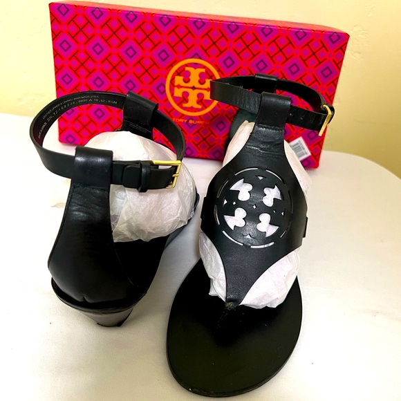 Tory burch Zoey Women’s 9.5 Black Leather Ankle Strap Wedge Sandals - Picture 7 of 10
